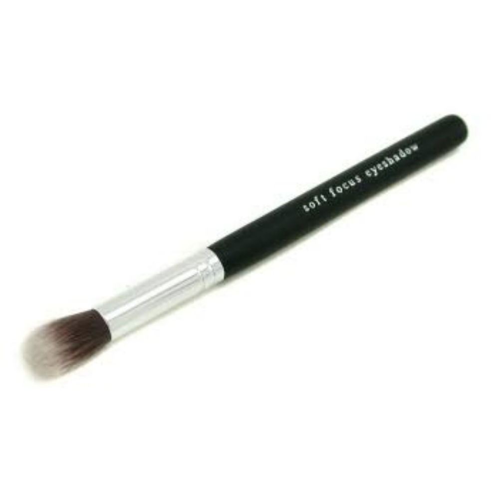 Bareminerals DISCONTINUED Soft Focus Shadow Brush NWT